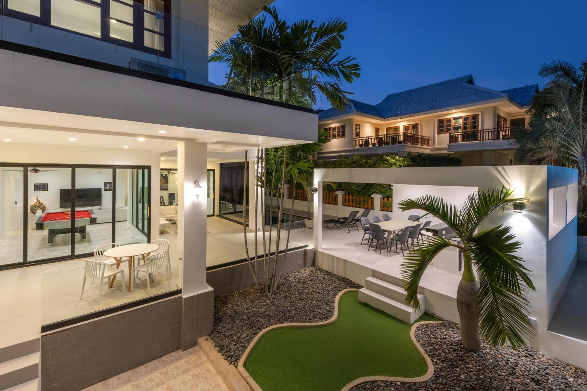 Stunning Villa With Pool And Tropical Garden Hua Hin Exterior photo